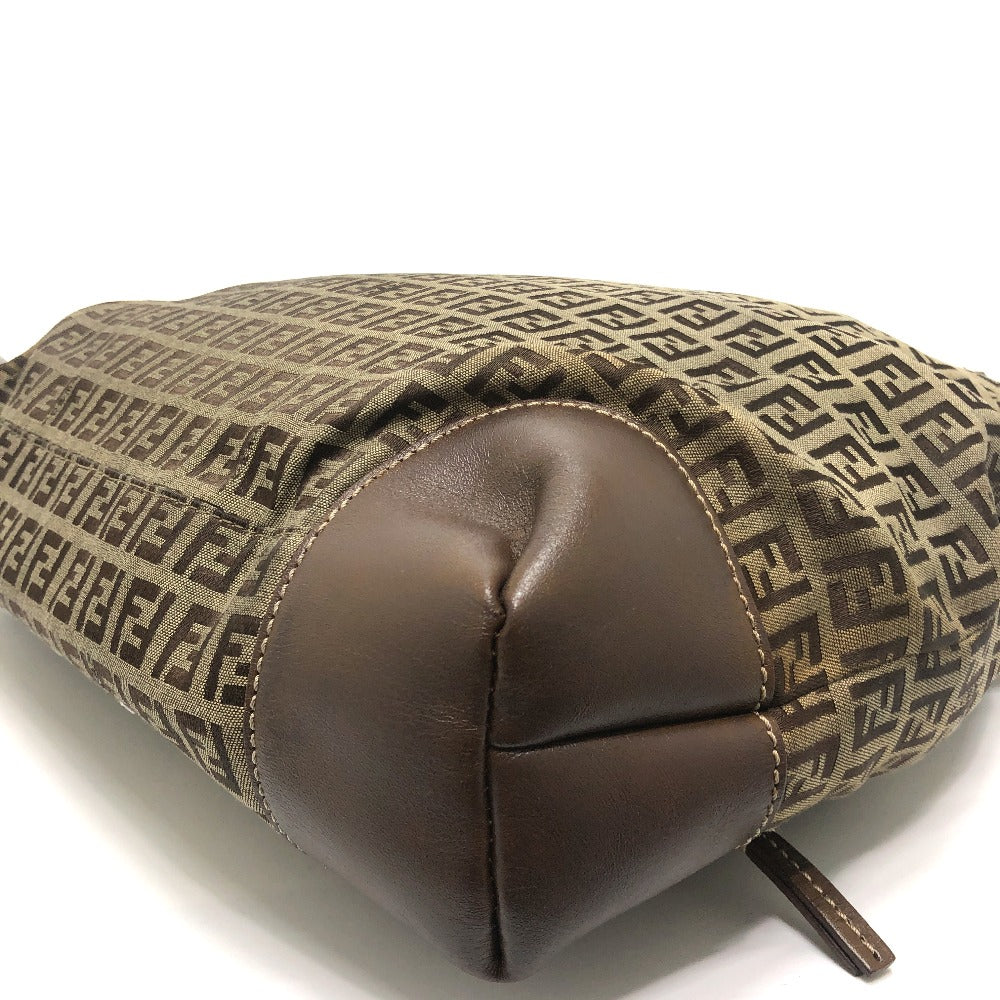 FENDI ズッキーノ カバン トートバッグ ハンドバッグ 肩掛け ショルダーバッグ キャンバス/レザー ユニセックス ベージュ