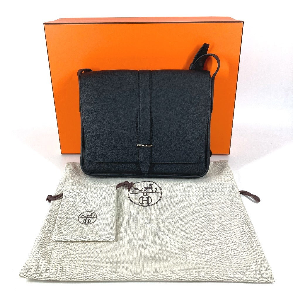 HERMES スティーブ ライト ジュニア 斜め掛け フラップ カバン メッセンジャーバッグ ショルダーバッグ トゴ ユニセックス ブラック