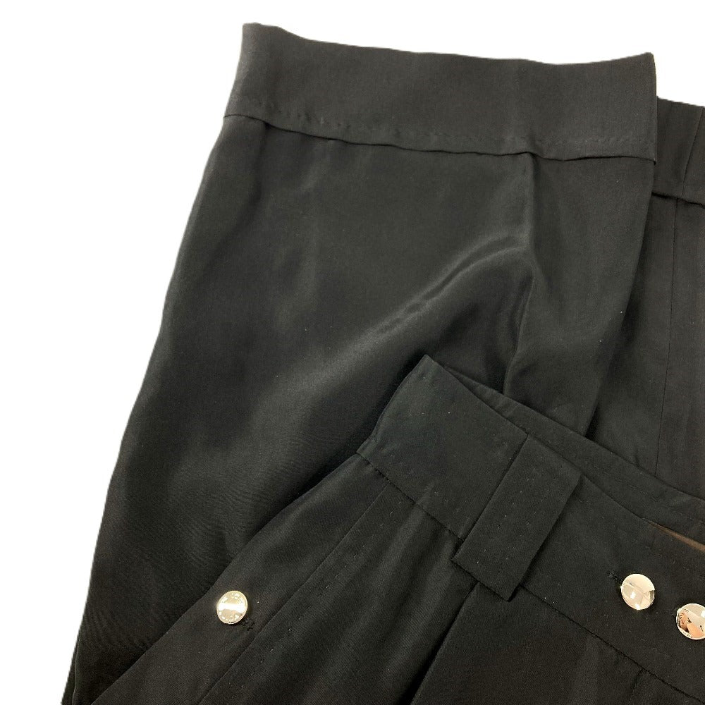 LOUIS VUITTON ロゴ 金具 ハーフパンツ ボトムス アパレル パンツ シルク レディース ブラック