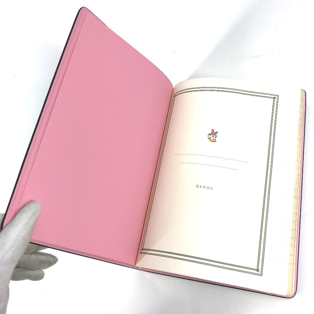 GUCCI Disney Daisy Duck Notebook, GG Supreme Canvas, Unisex, Pink