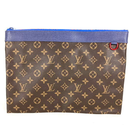 LOUIS VUITTON M63048 Monogram Apollo Pochette, a clutch bag, pouch, or second bag in Monogram canvas. Unisex, brown.