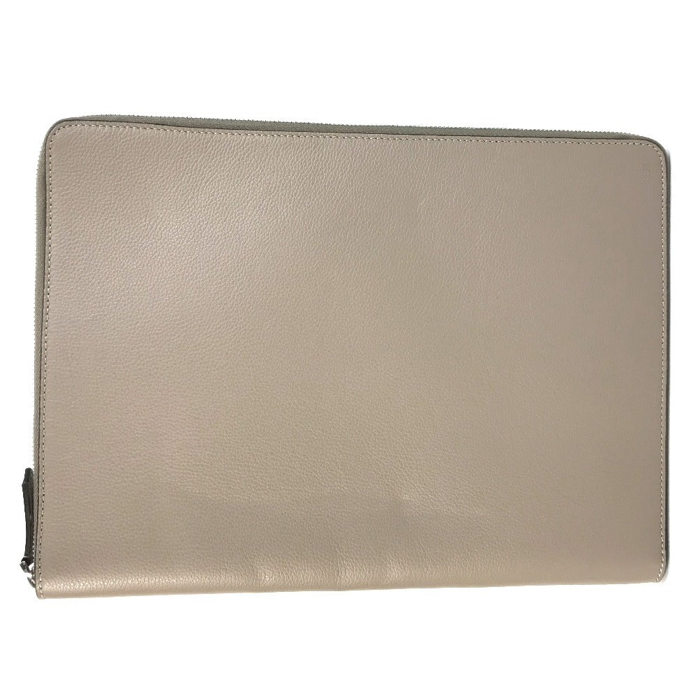 FENDI 7N0167 ロゴ PCケース パソコンケース セカンドバッグ カバン ポーチ クラッチバッグ レザー ユニセックス グレージュ系