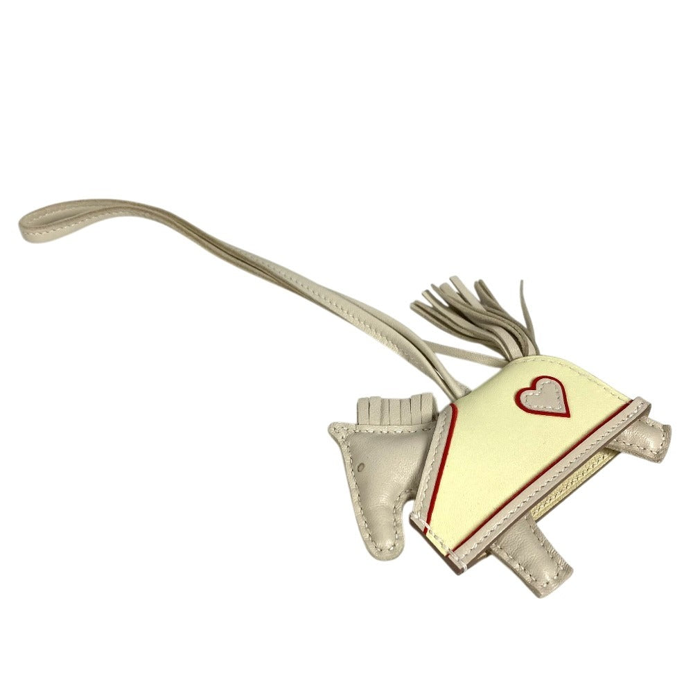 HERMES Horse Cheval Rodeo Robeo Cool PM Heart Bag Charm Keyring Charm Agneau Milo Unisex Craie/Jaune Milton/Rouge de Coeur White
