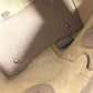TOD’S XBWDBSA0100WSS Di ディーアイ ミニ ロゴ ハンドバッグ カバン 斜め掛け 2WAYバッグ トートバッグ ショルダーバッグ レザー レディース ベージュ