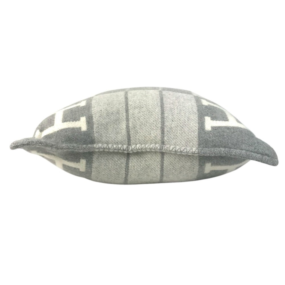 HERMES Square square Cushion "Avalon III" PM interior pillow pillow cushion Wool / Cashmere gray Used