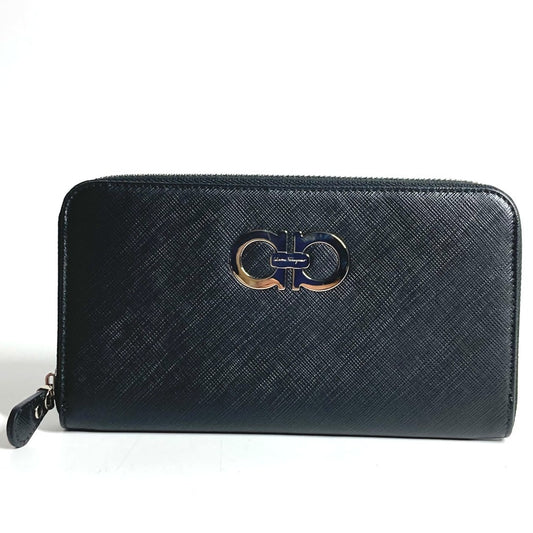 Salvatore Ferragamo Gancini logo Long wallet Zip Around Long Wallet Leather Black/Silver Used
