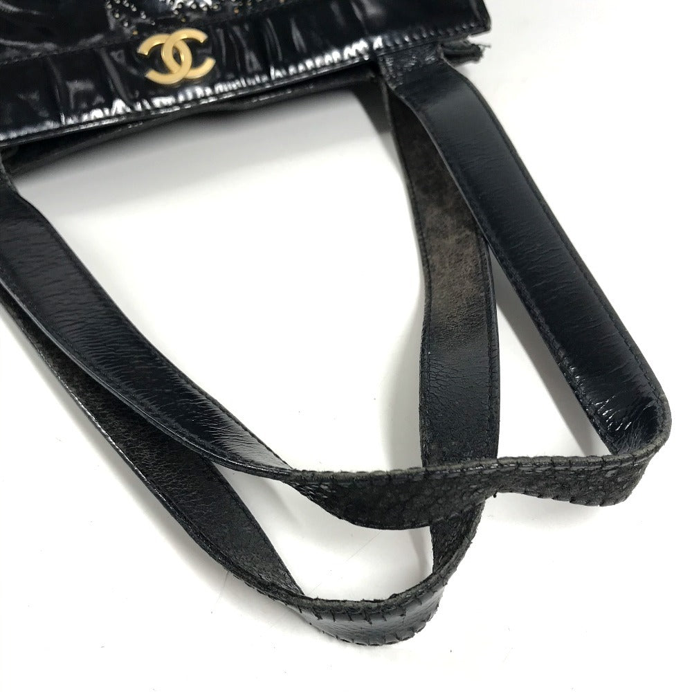 CHANEL vintage Punched logo Camellia flower Shoulder bag, Tote bag, Hand bag Shoulder Bag Patent Leather Black Used