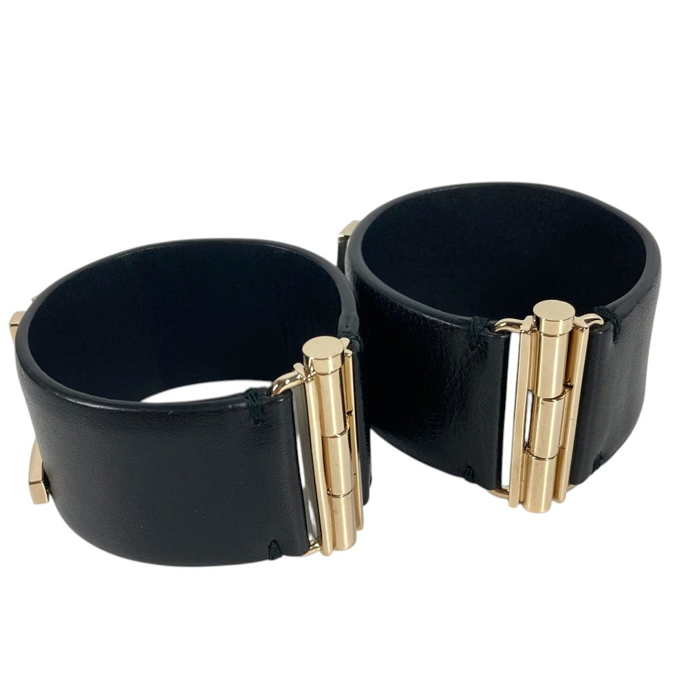 CHANEL B19S CC Logo CC Mark 2-Pack (2-pack) Bangle Accessories Thick Bangle Bracelet Leather Black/Gold Used
