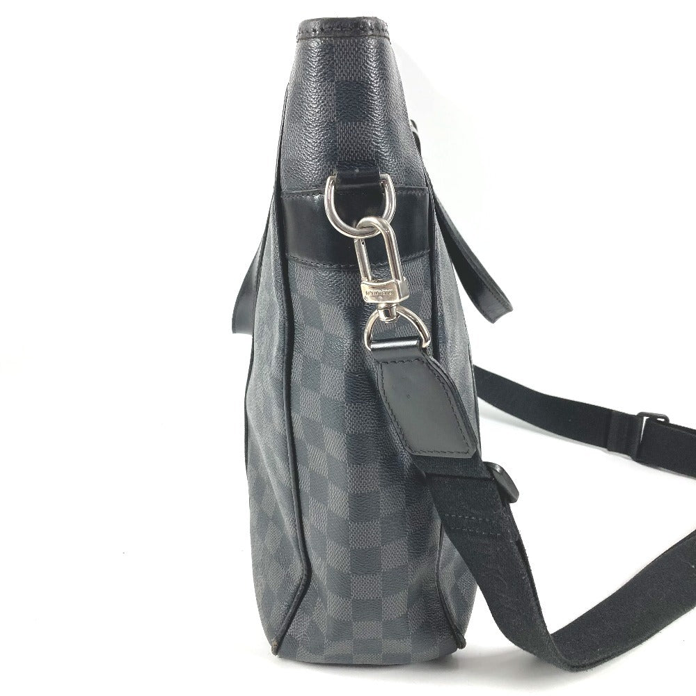 LOUIS VUITTON N51192 ダミエグラフィット タダオ トートバッグ 縦型 カバン 斜め掛け 2WAYバッグ ショルダーバッグ ダミエグラフィットキャンバス ユニセックス ブラック