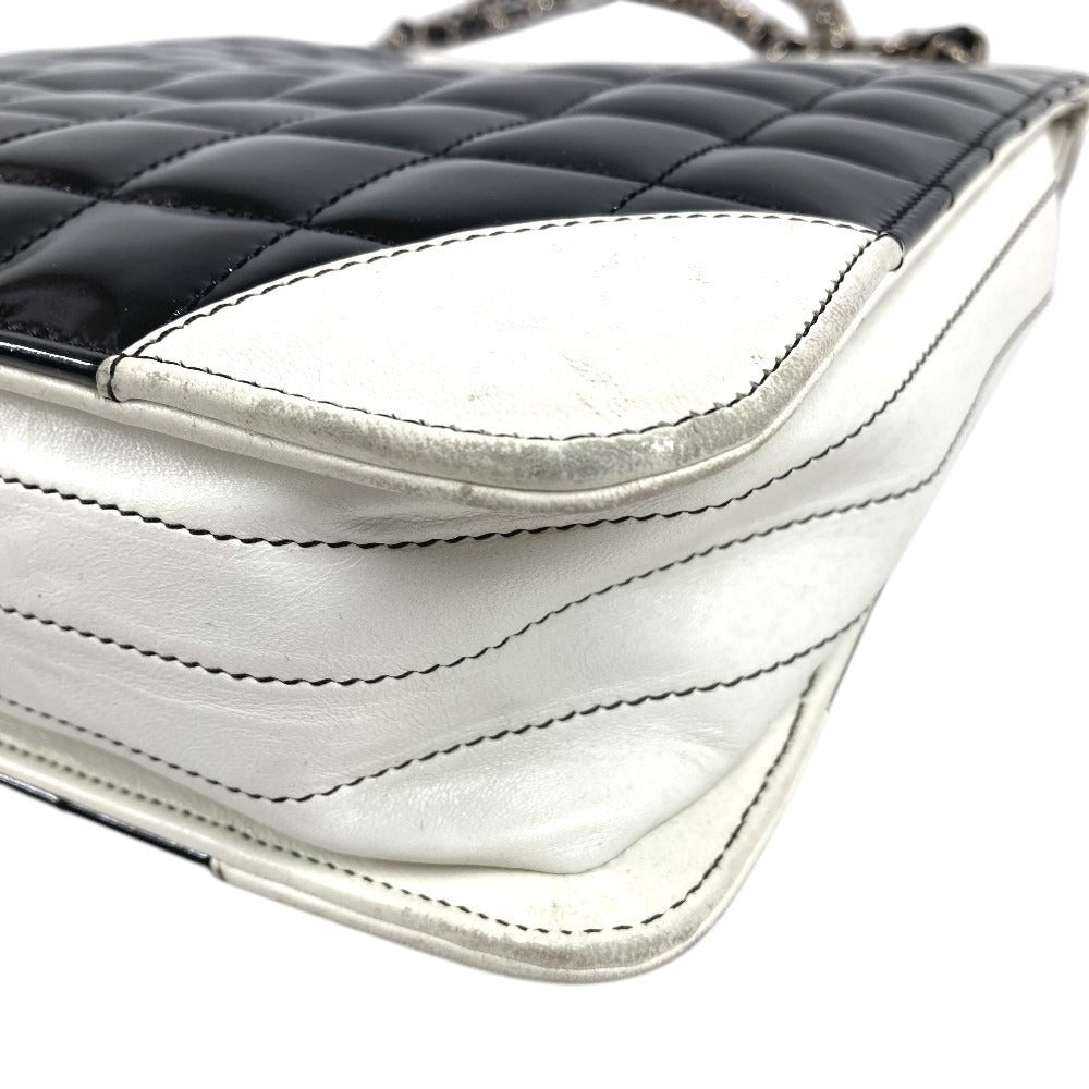 CHANEL バイカラー ロゴ チョコバー トートバッグ カバン 肩掛け Wチェーンバッグ ショルダーバッグ エナメル/レザー ユニセックス ブラック