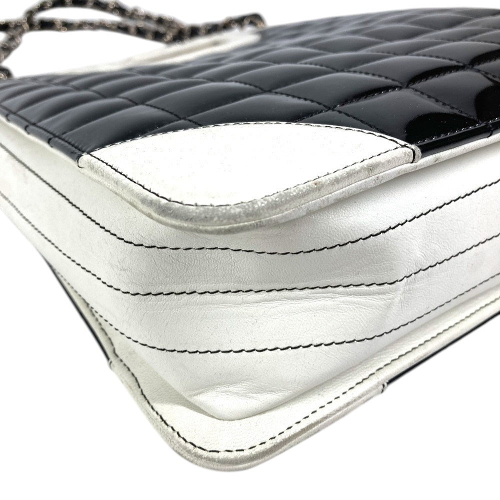CHANEL バイカラー ロゴ チョコバー トートバッグ カバン 肩掛け Wチェーンバッグ ショルダーバッグ エナメル/レザー ユニセックス ブラック