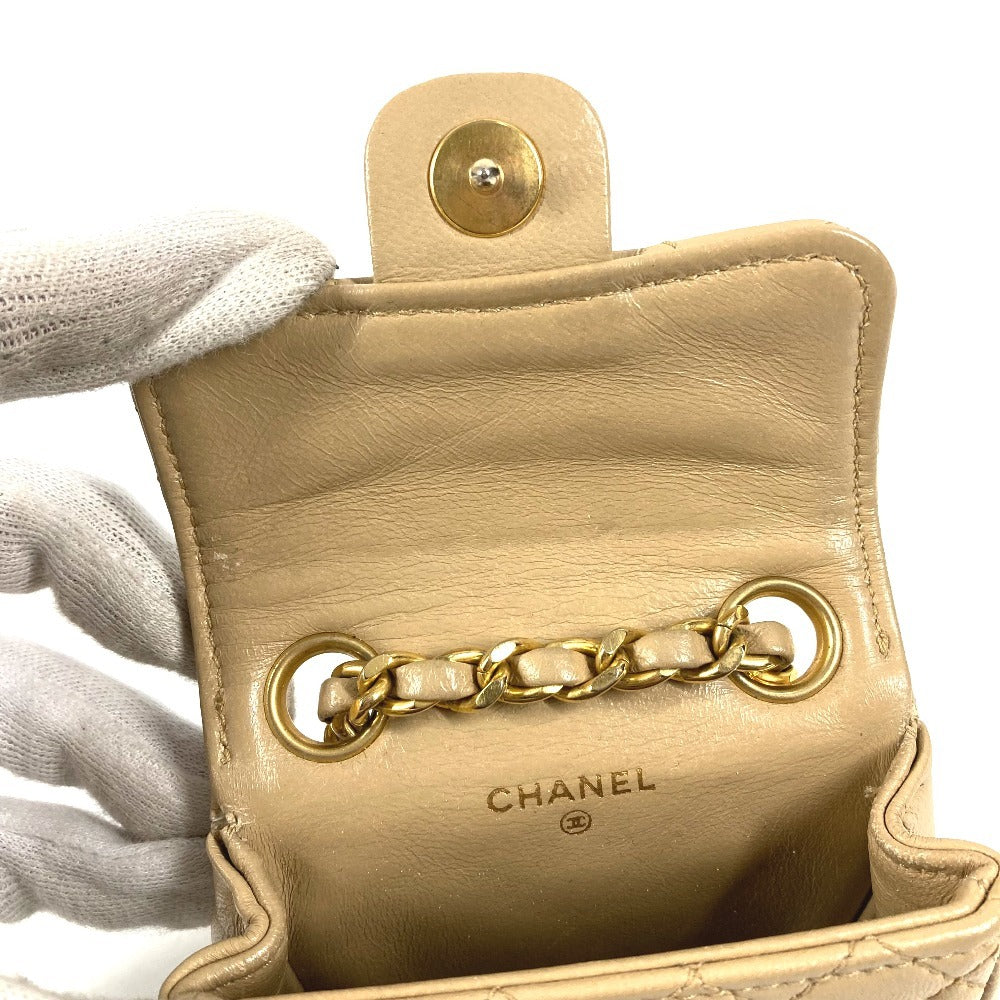 CHANEL キルティング CC ココマーク ロゴ ミニミニ マトラッセ カバン ポーチ バッグチャーム キーホルダー ハンドバッグ ラムスキン ユニセックス ベージュ