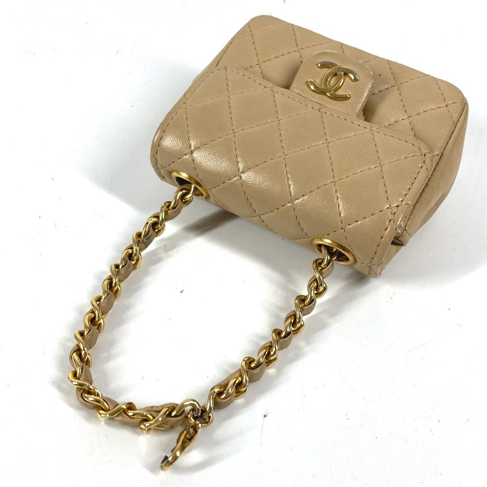 CHANEL キルティング CC ココマーク ロゴ ミニミニ マトラッセ カバン ポーチ バッグチャーム キーホルダー ハンドバッグ ラムスキン ユニセックス ベージュ