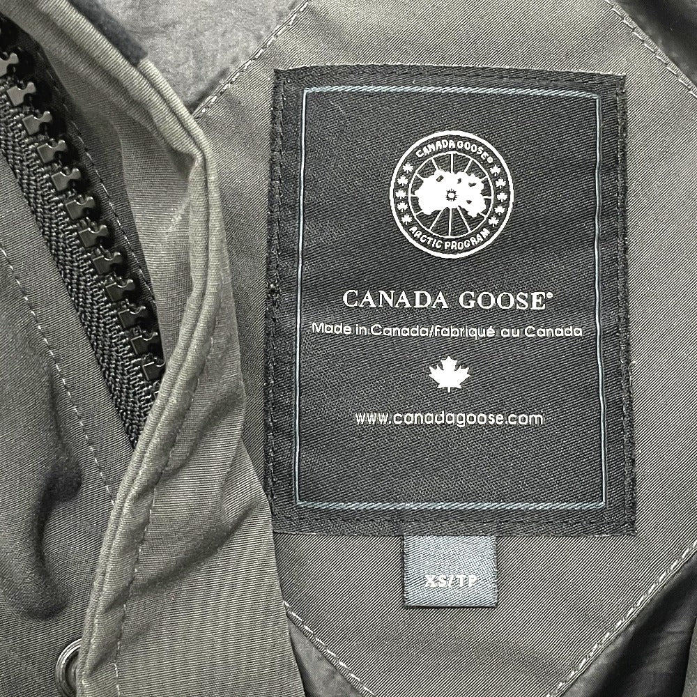 CANADA GOOSE 2581M Clarence Coat, Men's Gray Down Jacket with Fur Hood