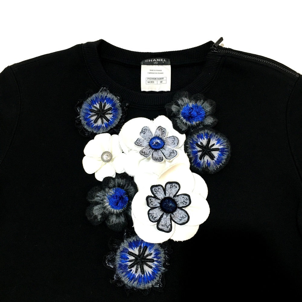 CHANEL P52492 15B Camellia-embellished shoulder zipper sweatshirt, cotton, women's, black, black and blue