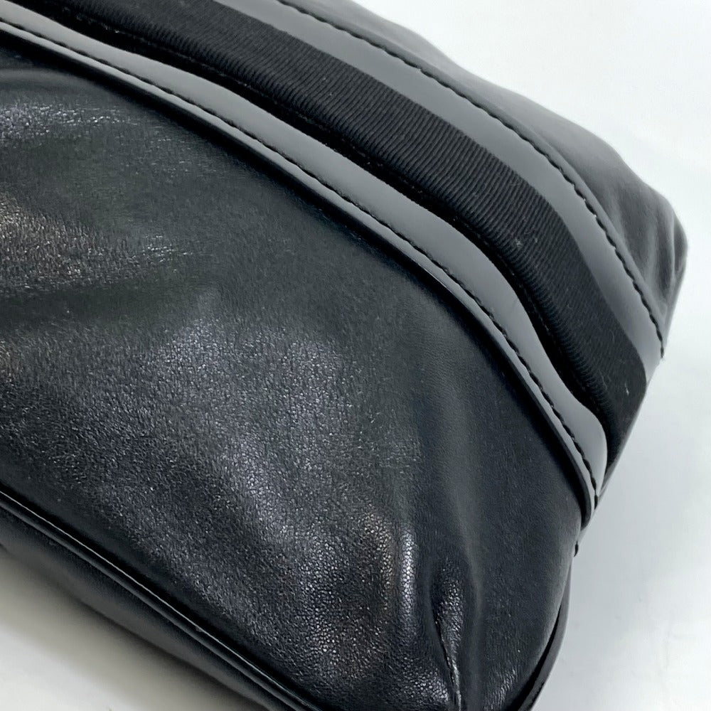 Salvatore Ferragamo EE-21-E196 ヴァラ パテント/斜め掛け カバン フラットバッグ ショルダーバッグ エナメル/レザー レディース ブラック