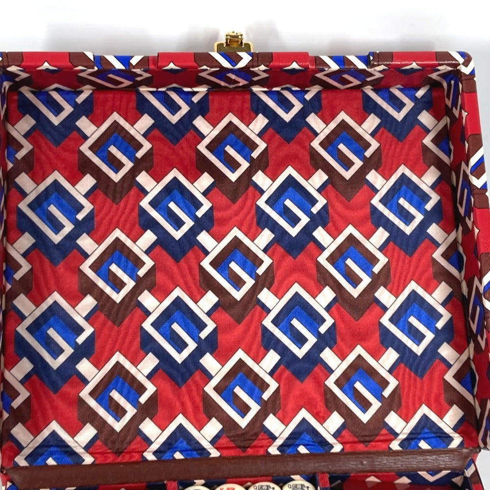 GUCCI 662474 カードゲーム トランプ チップ ジオメトリックG ブリーフケース ポーカー セット サイコロ ダイス インテリア ゲーム おもちゃ 雑貨 プラスチック ユニセックス レッド - brandshop-reference