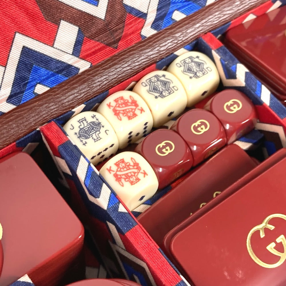 GUCCI 662474 カードゲーム トランプ チップ ジオメトリックG ブリーフケース ポーカー セット サイコロ ダイス インテリア ゲーム おもちゃ 雑貨 プラスチック ユニセックス レッド - brandshop-reference
