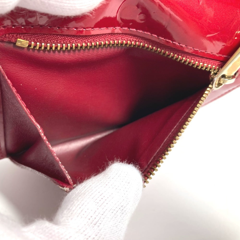 LOUIS VUITTON M91979 Monogram Vernis Portefeuille Koala Compact Wallet Trifold Wallet Monogram Vernis Women's Pomme d'Amour Red