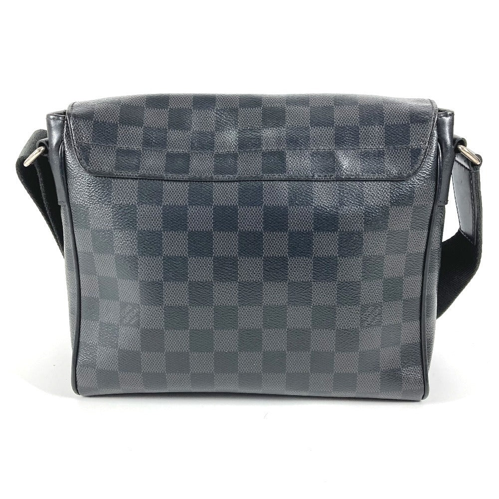 LOUIS VUITTON N41028 ダミエグラフィット ディストリクト PM NM 斜め掛け カバン フラップ ショルダーバッグ ダミエグラフィットキャンバス ユニセックス ブラック