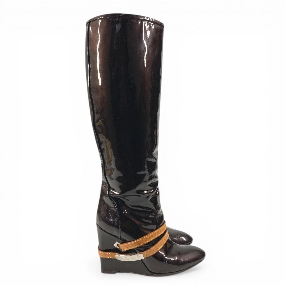 LOUIS VUITTON ヴェルニ ロングブーツ 靴 ベルト付き LVロゴ シューズ ブーツ パテントレザー レディース アマラント パープル