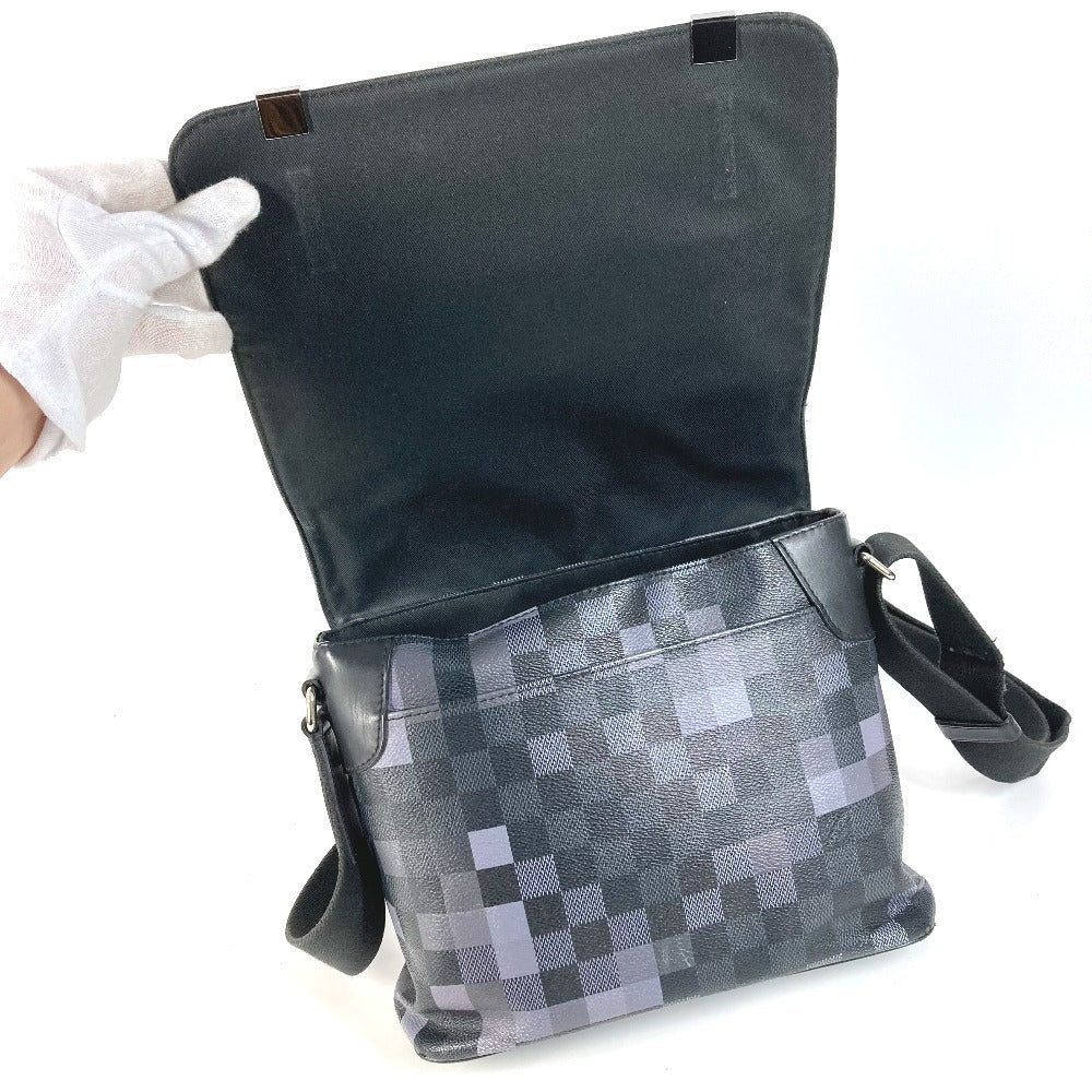 LOUIS VUITTON N40072 Damier Graphite Pixel District PM District PM Bag Sling Flap Shoulder Bag Damier Graphite Canvas Unisex Black