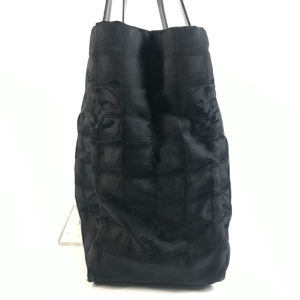 CHANEL A15991 CC CC Mark logo New Travel Line MM New Travel Line MM Shoulder bag, handbag, shoulder bag Tote Bag Nylon / Leather Black Used