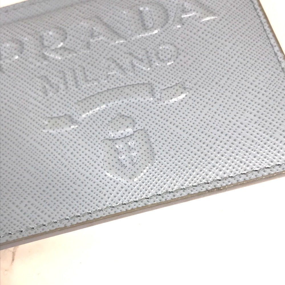 PRADA エンボスロゴ 名刺入れ パスケース カードケース レザー レディース ライトブルー