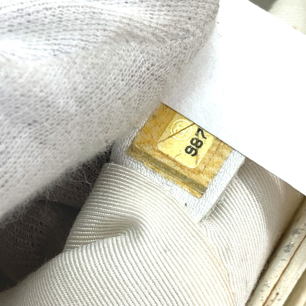 CHANEL エグゼグティブトート 肩掛け バッグ sショルダーバッグ トートバッグ キャビアスキン レディース ホワイト系 - brandshop-reference