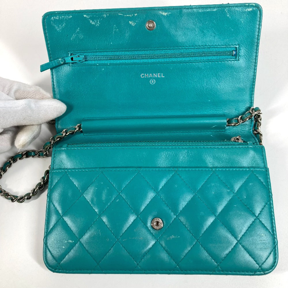 CHANEL Cartera larga cruzada CC Coco Mark Cartera con cadena acolchada Matelasse Cartera larga Bolso de hombro Cuero Mujer Verde