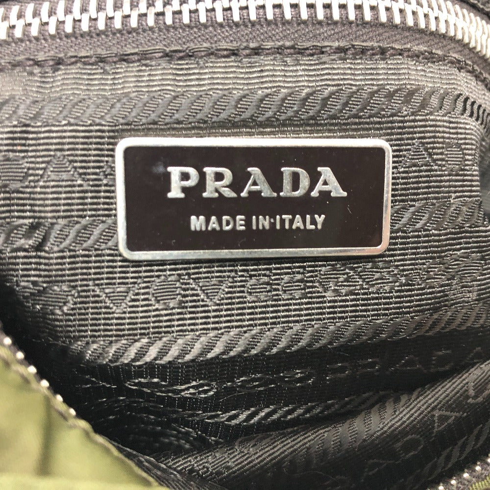 PRADA トライアングルロゴ 斜め掛け 肩掛け ショルダーバッグ ナイロン メンズ カーキ