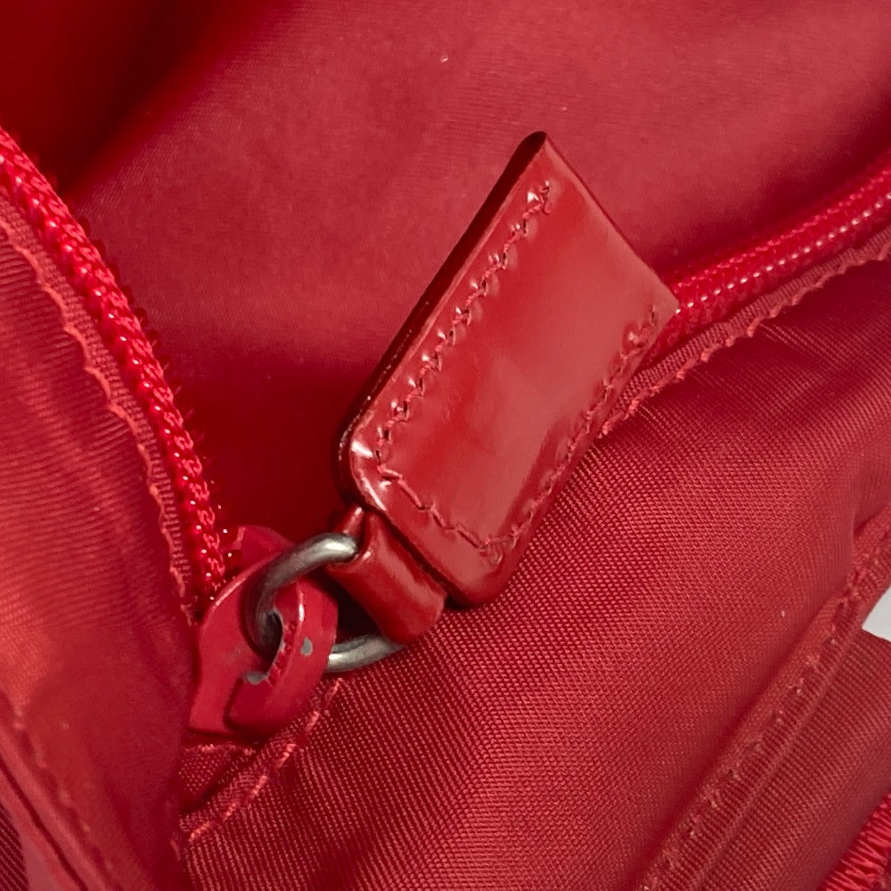 PRADA ポシェット トライアングルロゴ 三角ロゴ プレート カバン 斜め掛け ショルダーバッグ ナイロン レディース レッド
