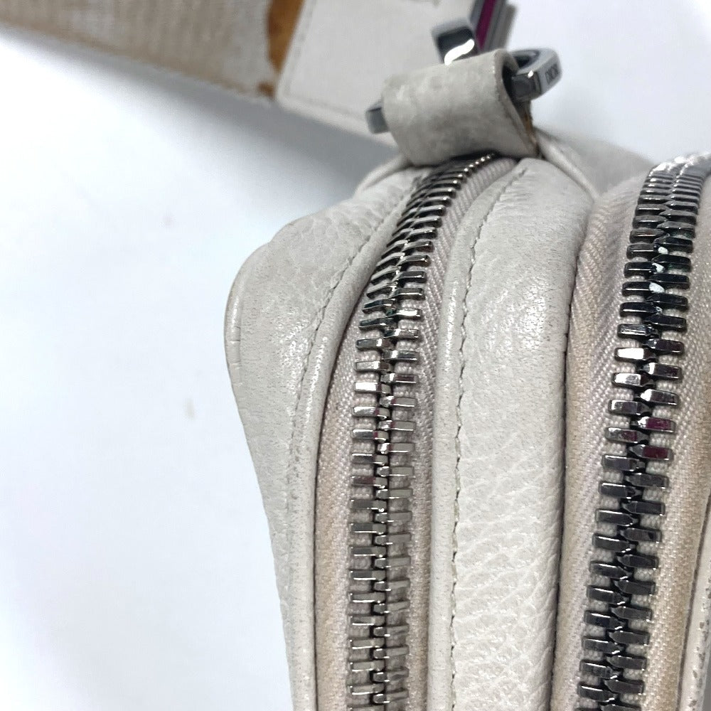 Dior ロゴ 斜め掛け カバン ショルダーバッグ レザー ユニセックス アイボリー系 - brandshop-reference