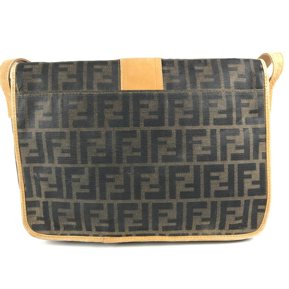 Fendi Vintage Zucca Logo Bag Flap Crossbody Bahu Beg PVC/Kulit Unisex Brown