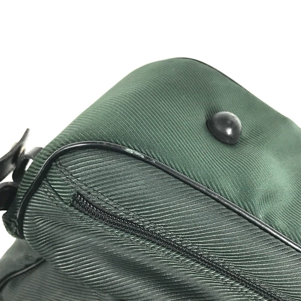 LOUIS VUITTON M30704 Taiga Portable Cinq Center Bag Boston Bag Estuche para ropa Bolso 2WAY Bolso de hombro Bolso Cuero/Nylon Unisex Epicea Caqui