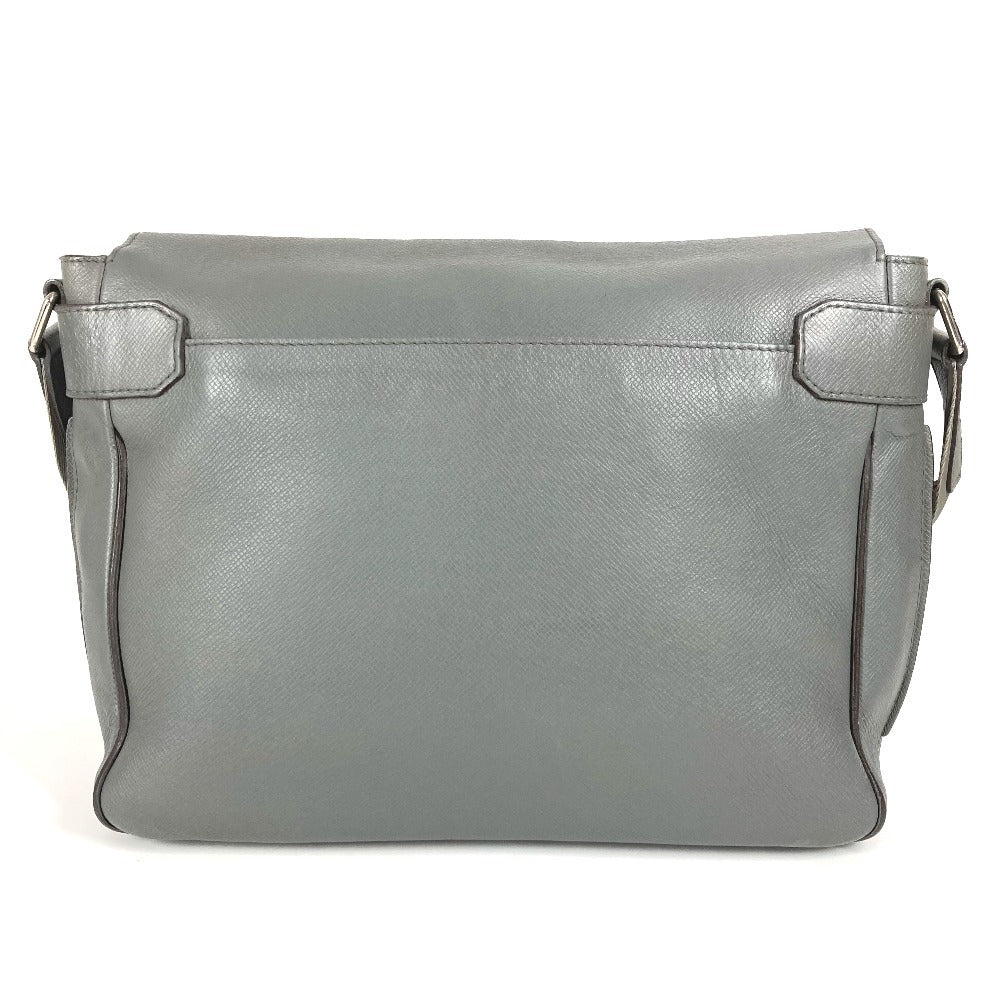 LOUIS VUITTON M32623 Taiga Roman MM Roman MM Bag Crossbody Flap Messenger Bag Shoulder Bag Taiga Leather Unisex Glacier Gray