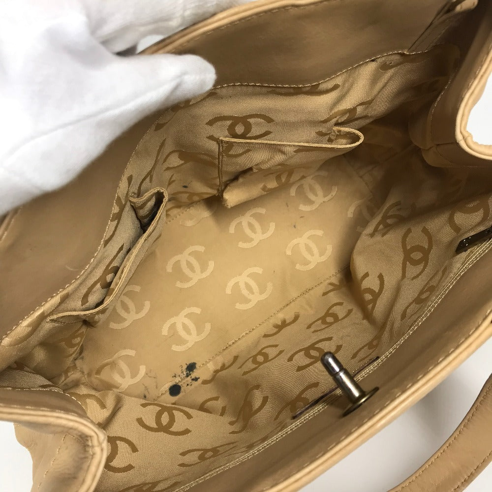 CHANEL ターンロック CC ココマーク カバン トートバッグ ハンドバッグ レザー レディース ベージュ