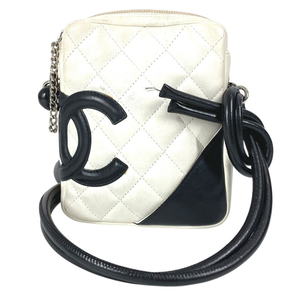 CHANEL A25177 カンボンライン CC ココマーク ミニ スモール 斜め掛け カバン ポシェット ショルダーバッグ レザー レディース ホワイト