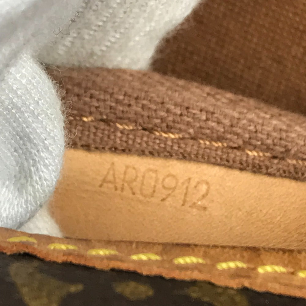 LOUIS VUITTON M40662 モノグラム ソミュールGM ソミュール GM カバン 斜め掛け フラップ ショルダーバッグ モノグラムキャンバス ユニセックス ブラウン