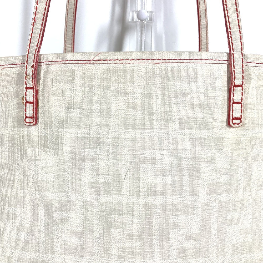 FENDI ズッカ ロゴ カバン 肩掛け トートバッグ ショルダーバッグ PVC/レザー ユニセックス ホワイト