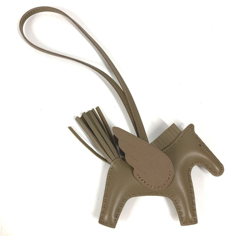 HERMES 馬 キーホルダー シュバル ロデオ ペガサス PM ロデオペガサスPM バッグチャーム ソーエトゥープ オールエトゥープ チャーム アニョーミロ ユニセックス エトゥープ グレー