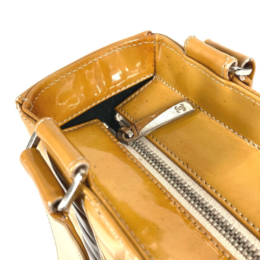 Vintage CHANEL CC Coco Mark Logo Chocolate Bar Handbag/Tote/Shoulder Bag in Patent Leather, Beige