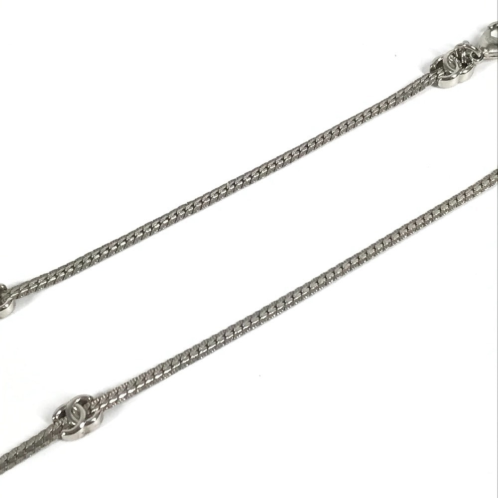 CHANEL ABE254 A 24B CC Coco Mark Logo Choker Necklace from the Fall/Winter 2024 Pre-Collection, in Silver.