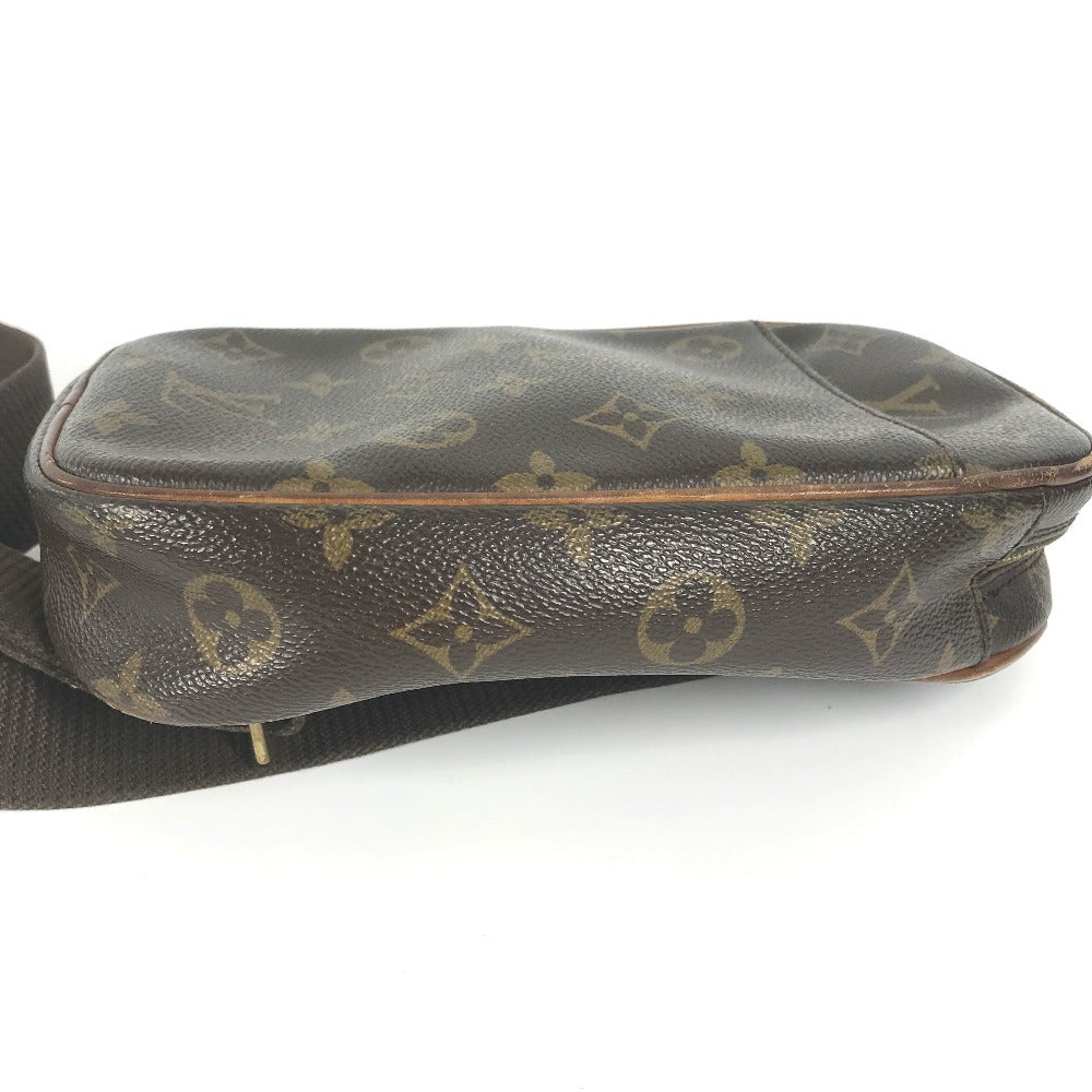 LOUIS VUITTON M51870 Monogram Pochette Ganjou, a shoulder bag/crossbody bag in Monogram canvas, unisex, brown