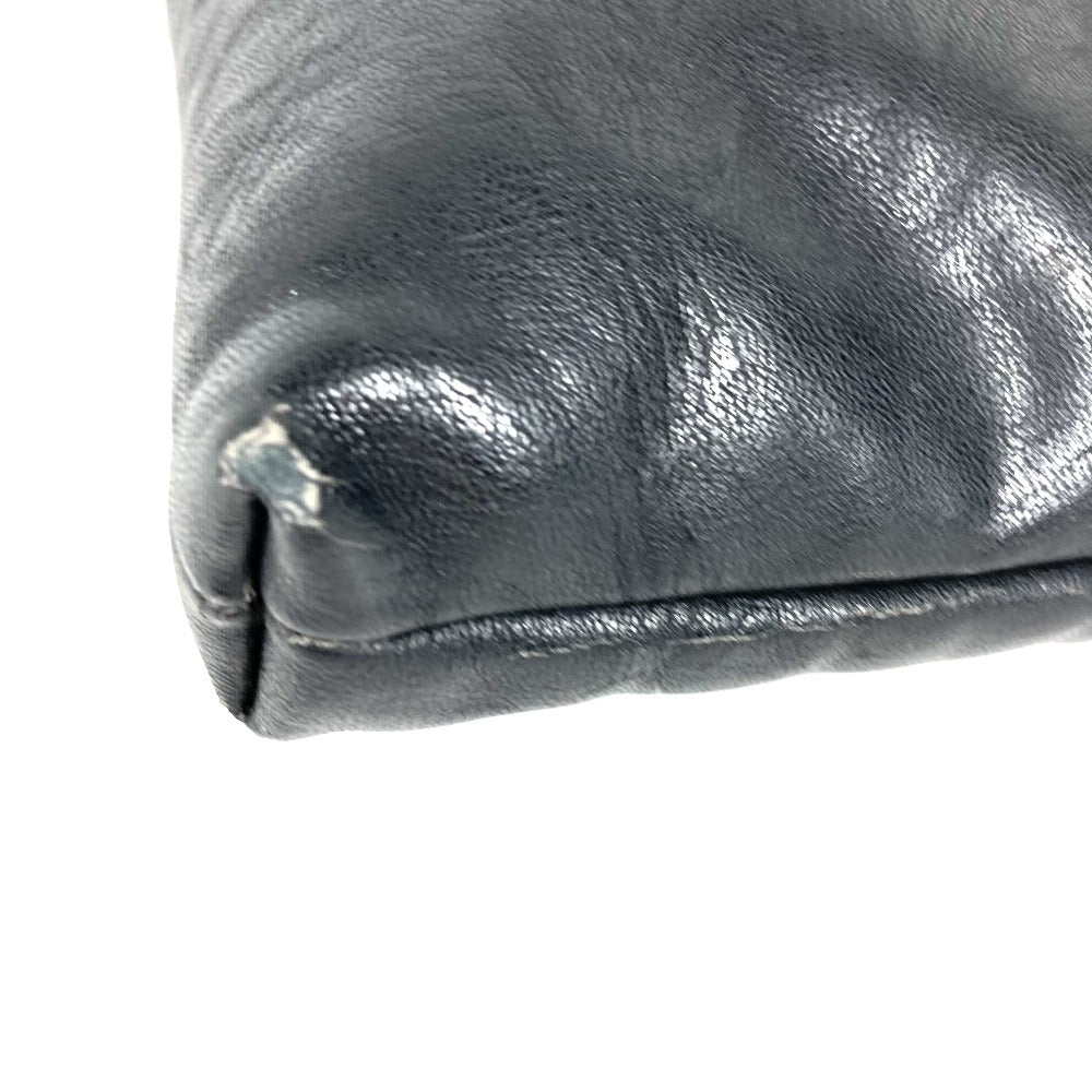 Salvatore Ferragamo logo crossbody shoulder bag in black leather. Unisex.