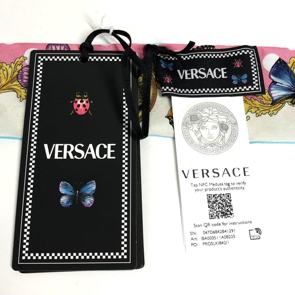 VERSACE デュア・リパ DUA LIPA バタフライ ロゴ てんとう虫 バンドースカーフ スカーフ シルク ユニセックス マルチカラー