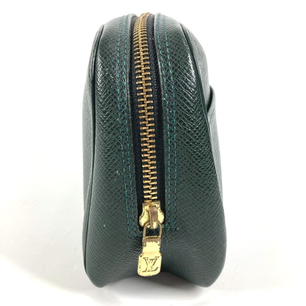 LOUIS VUITTON M30304 タイガ アクセサリーポーチ メイクポーチ 化粧ポーチ クラッチバッグ ポーチ タイガレザー ユニセックス エピセア カーキ