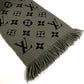 LOUIS VUITTON M72242 Monogram Echarpe Logomania Fashion Accessory Winter Accessory Warmth Fringe Scarf Wool Unisex Gray