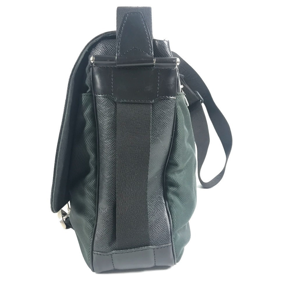 LOUIS VUITTON M30162 タイガ デルスー カバン フラップ 斜め掛け メッセンジャーバッグ ショルダーバッグ ナイロン ユニセックス カーキ