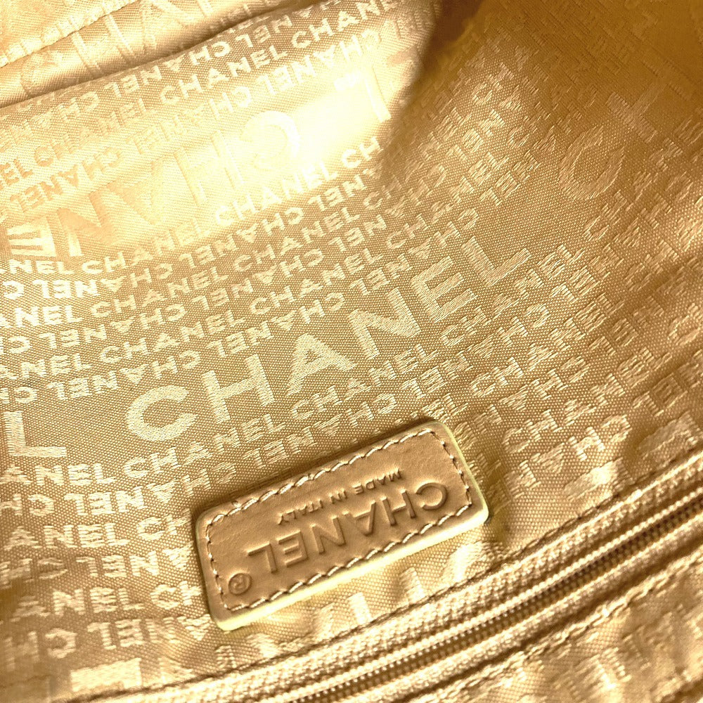 CHANEL チョコバー CC ココマーク ロゴ カバン 肩掛け トートバッグ ショルダーバッグ キャビアスキン ユニセックス ベージュ